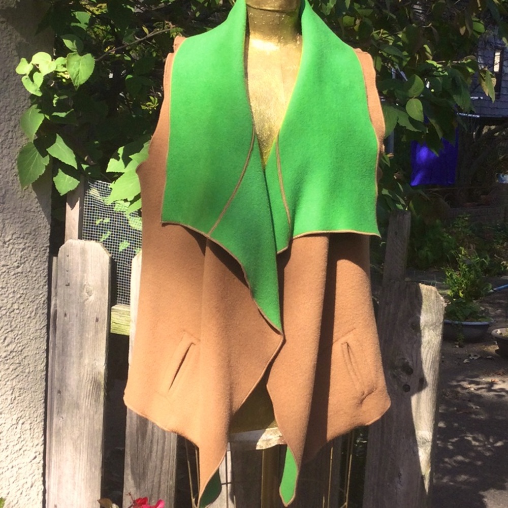 🇺🇸 Unique Reversible Vest, OS. By Marylou Ozboltt Storer of Seattle, Wash.